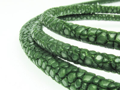 Stingray Leather Cord 4mm (Length: 43-45cm) - racing green