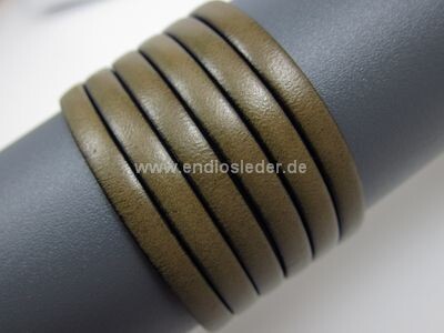 Flat leather lace Ø5,0 x 2,0mm - olive (black edge)
